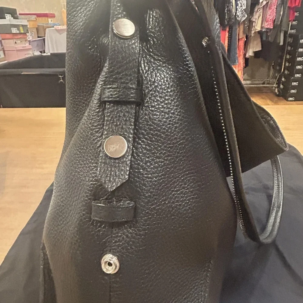 Botkier Hobo Bag Womens Large Black Pebbled Leather Shoulder Purse Dust Bag